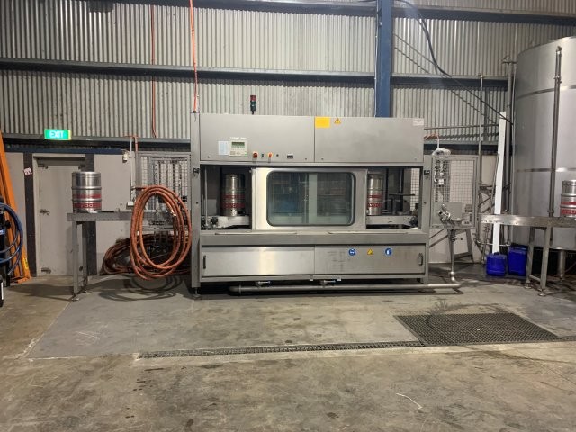 AUTOMATED KEG WASHER & FILLER. KEGMAT 2+1+AR. (LANG, AUSTRIA)